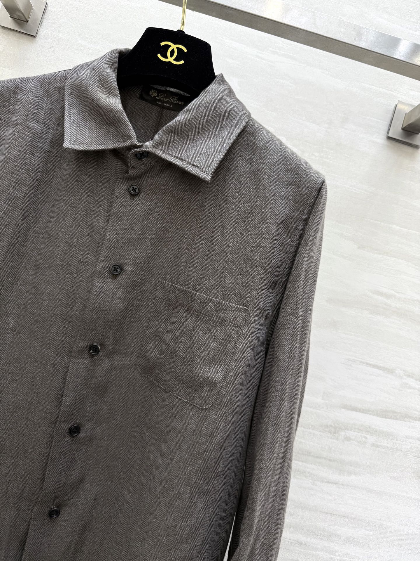 #LP²⁵秋冬新款 复古人字纹亚麻衬衣 高品质 现货来size：S/M/L（s码肩宽：38，胸围：104