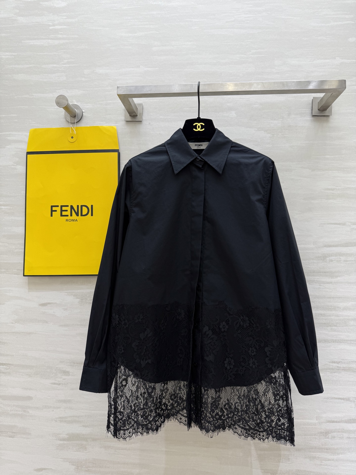 NO:484814,#FEND early autumn new lace spliced ​​long-sleeved shirt high quality spot sizeS/M/L (size s size 41 shoulder width, bust 100, length 75), fendi, alexander wang19860909#FEND早秋新款 蕾丝拼接长袖衬衣 高品质 现货来sizeS/M/L（s码肩宽41,胸围100,衣长75）,,fendi,alexander wang,Women's clothing