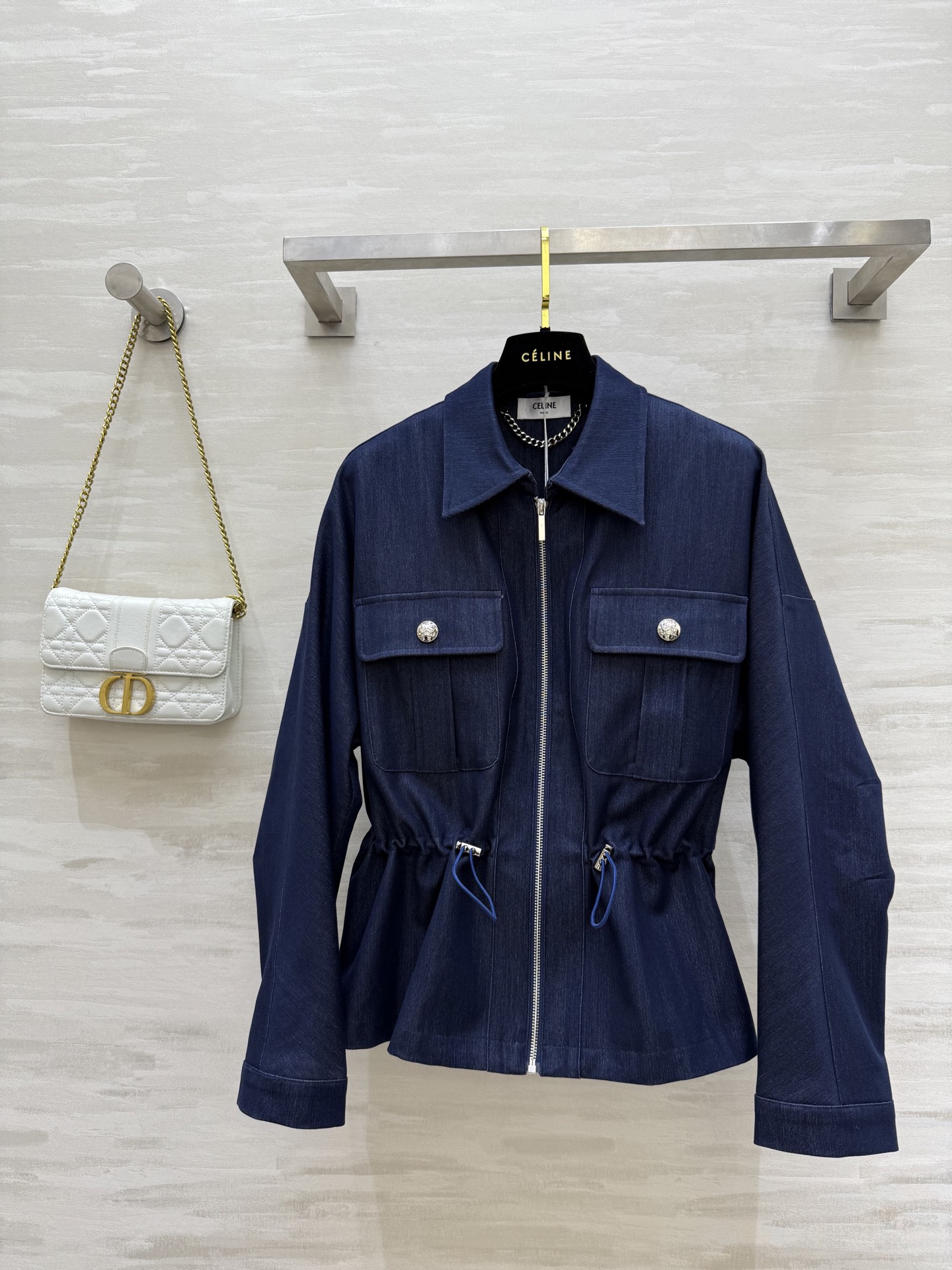 NO:487165,#Celin early autumn new style drawstring waist lapel jacket high quality customization spot sizeS/M/L/XL (size s bust 110, 61 length), celine, jackets & coats, alexander wang19860909#Celin早秋新款 抽绳收腰翻领外套 高品质定制 现货首发sizeS/M/L/XL（s码胸围110,衣长61）,,celine,jackets & coats,alexander wang,Women's clothing