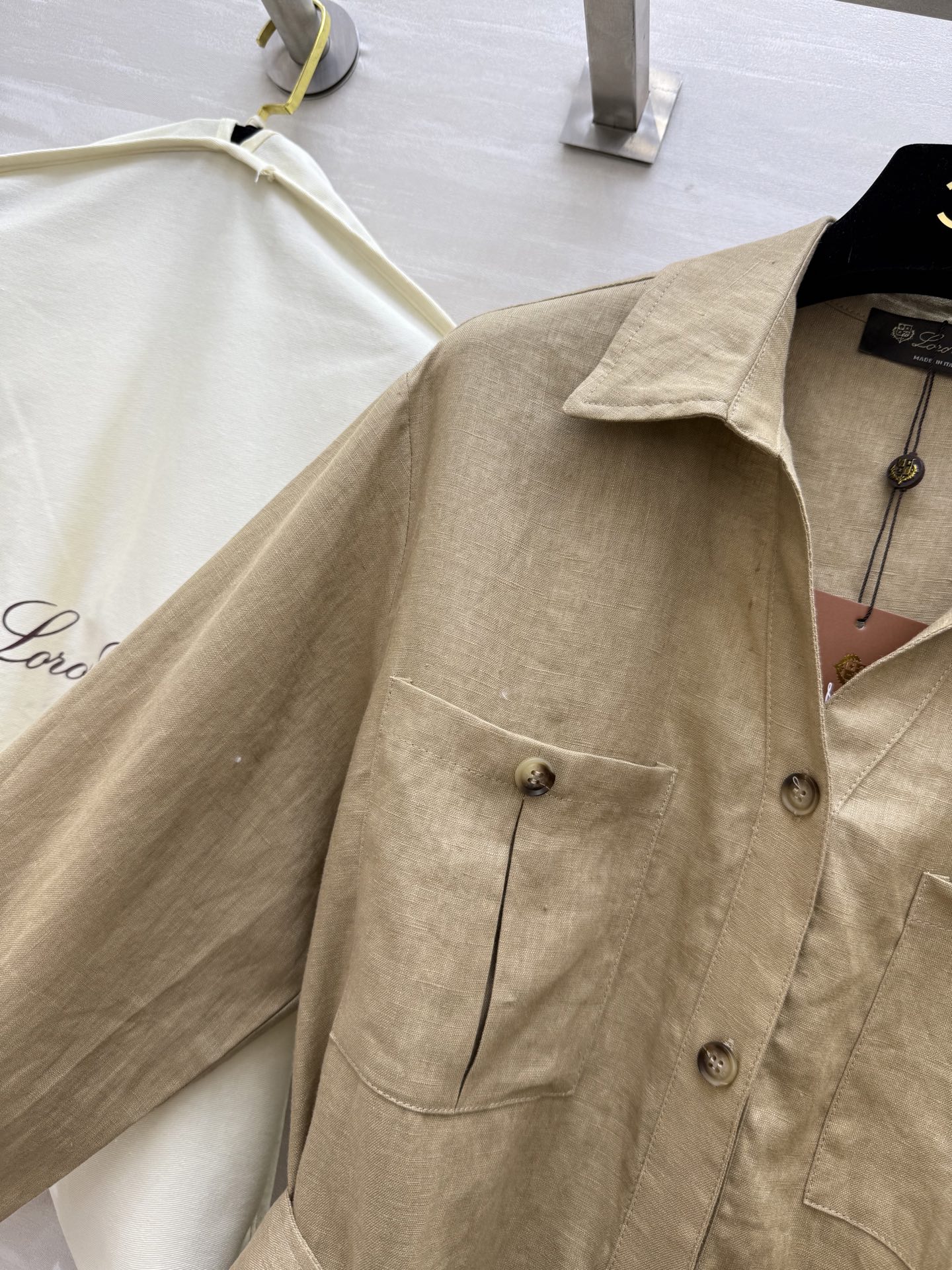 #LP🆕²⁵秋冬新款 纯天然亚麻系列 高品质定制 可分开拿size：S/M/L（s码肩宽：43，胸围：1