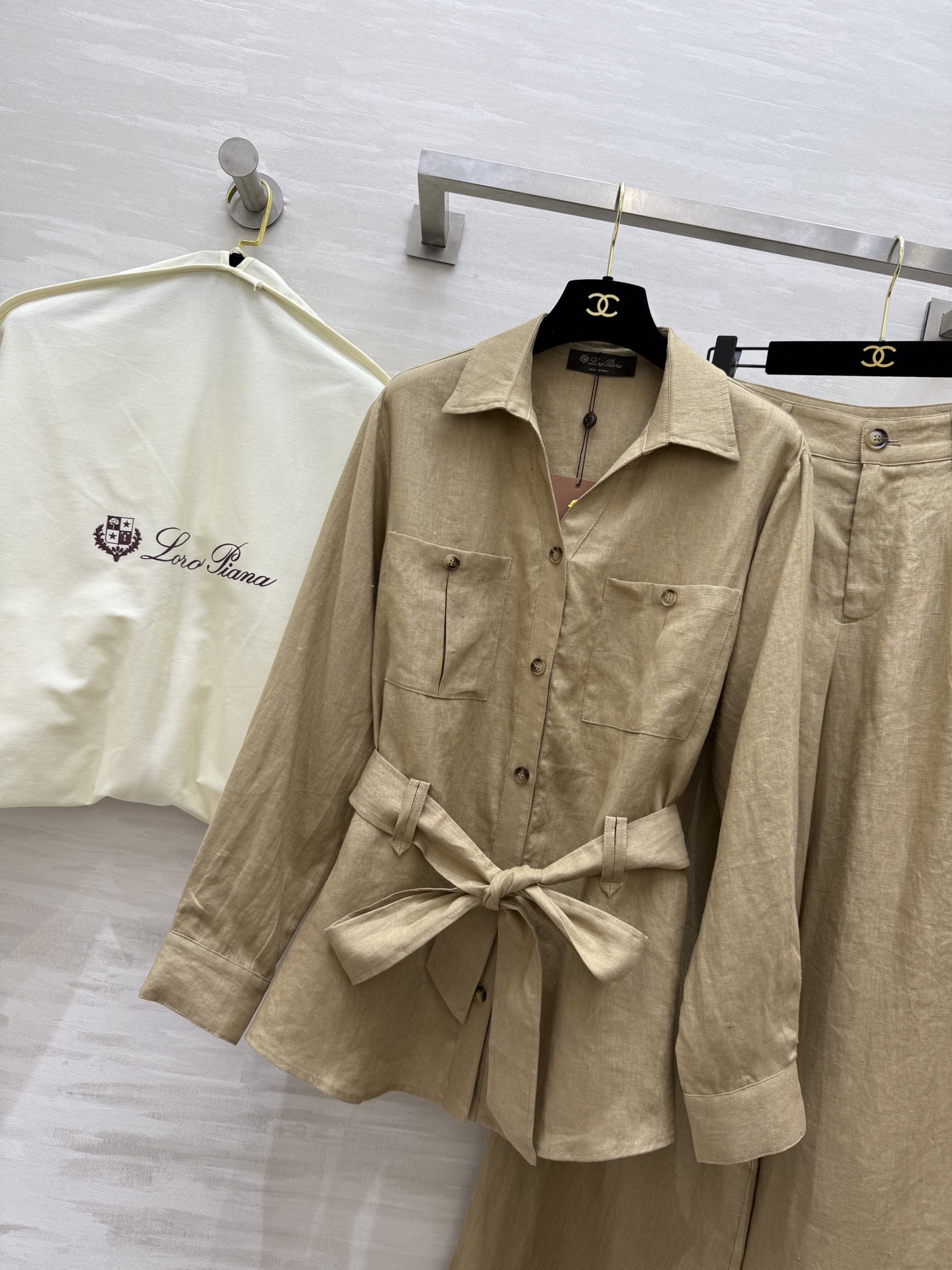 #LP🆕²⁵秋冬新款 纯天然亚麻系列 高品质定制 可分开拿size：S/M/L（s码肩宽：43，胸围：1
