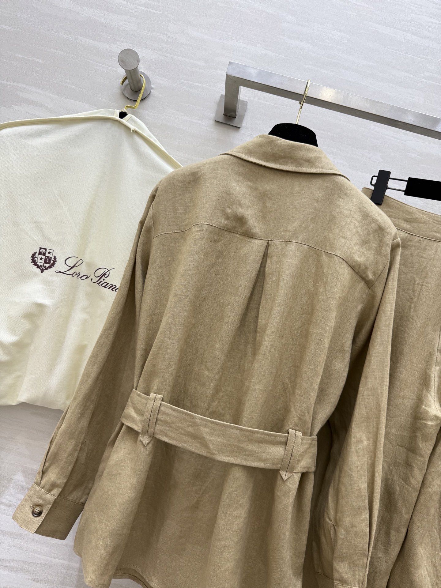 #LP🆕²⁵秋冬新款 纯天然亚麻系列 高品质定制 可分开拿size：S/M/L（s码肩宽：43，胸围：1