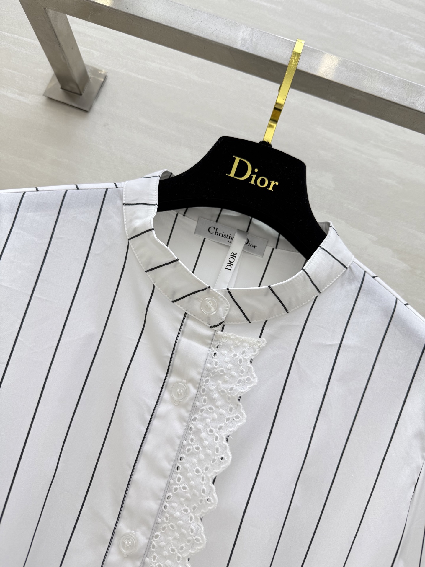 #DIO♡²⁵早秋新款 竖条纹衬衣裙 高品质 现货来size：S/M/L（s码肩宽：36，胸围：100，