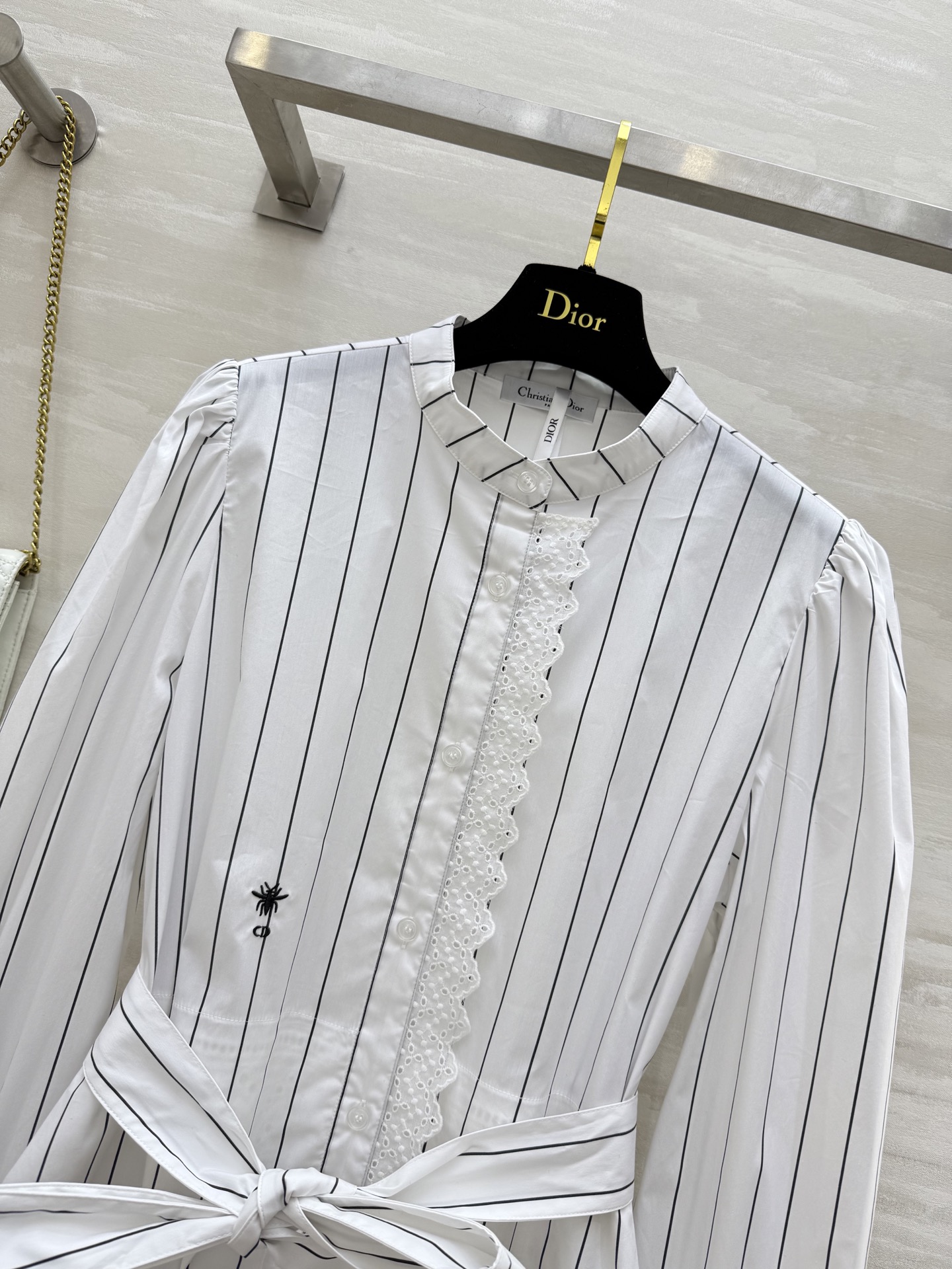 #DIO♡²⁵早秋新款 竖条纹衬衣裙 高品质 现货来size：S/M/L（s码肩宽：36，胸围：100，