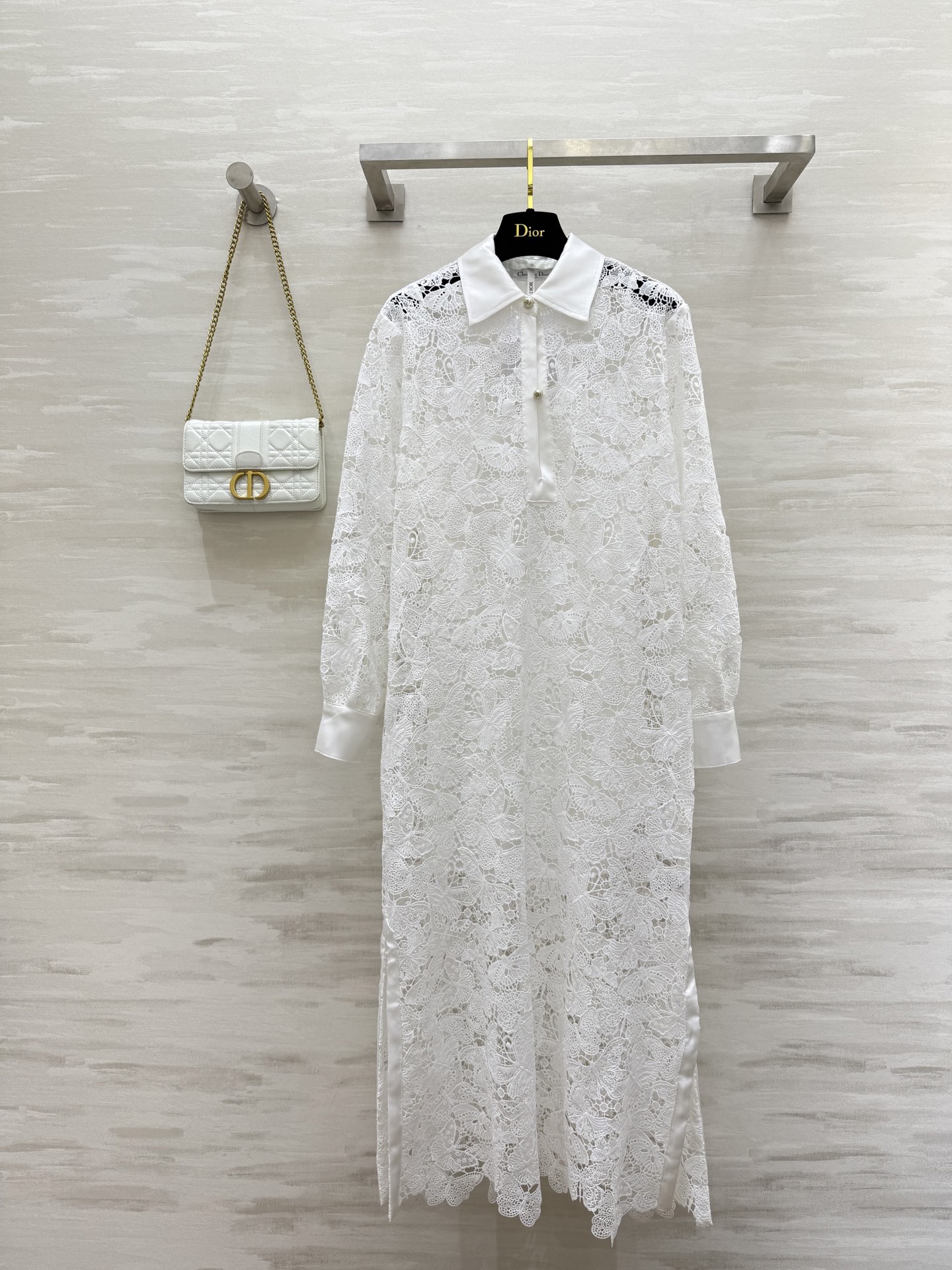 #Dio♡²⁵早秋新款 🦋系列 蕾丝衬衣长裙 定制面料奢华高级 高品质 现货首发size：36/38/4