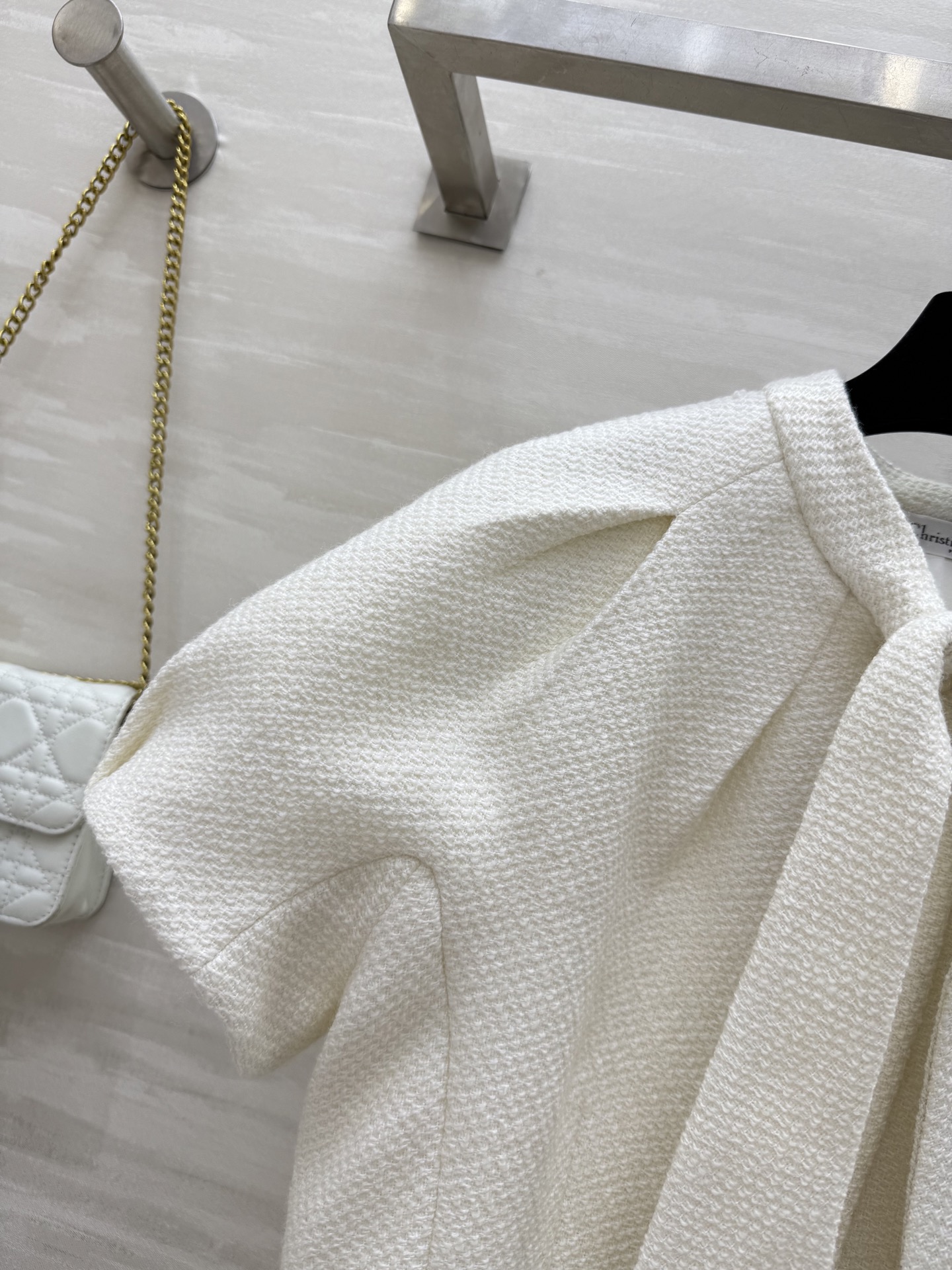 #DIO♡²⁵秋冬新款 领带装饰宫廷风泡泡袖上衣 高品质 现货来size：36/38/40（36码胸围：