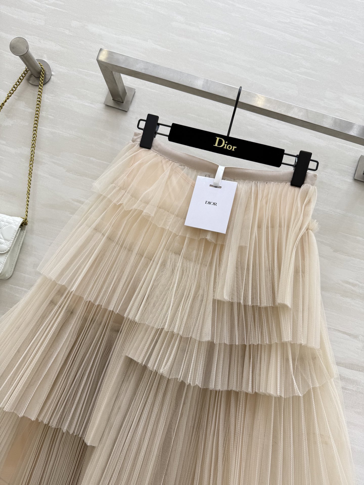 #DIO♡²⁵早秋新款 不规则网纱半裙 高级有设计感 高品质 现货首发size：36/38/40（36码