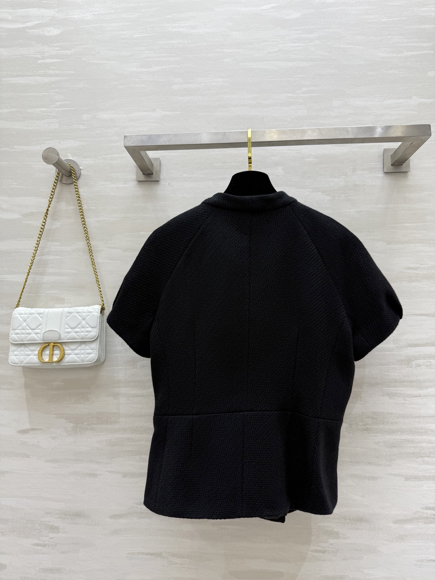 #DIO♡²⁵秋冬新款 领带装饰宫廷风泡泡袖上衣 高品质 现货来size：36/38/40（36码胸围：