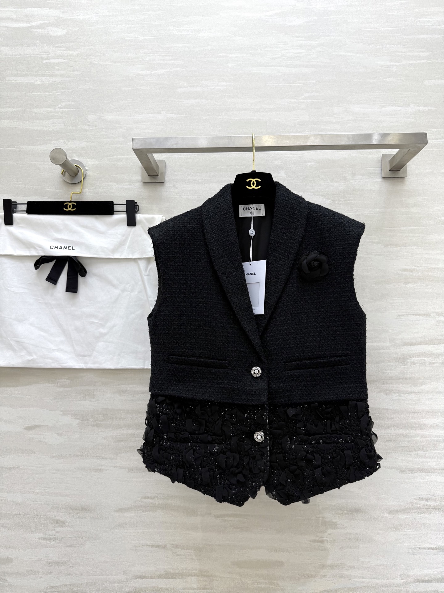 NO:495316,#Chane early autumn new style soft tweed vest jacket high quality spot size36/38/40 (36 size bust 94, 52 length), chanel, jackets & coats, alexander wang19860909#Chane早秋新款 软花呢马甲外套 高品质 现货来size36/38/40（36码胸围94,衣长52）,,chanel,jackets & coats,alexander wang,Women's clothing