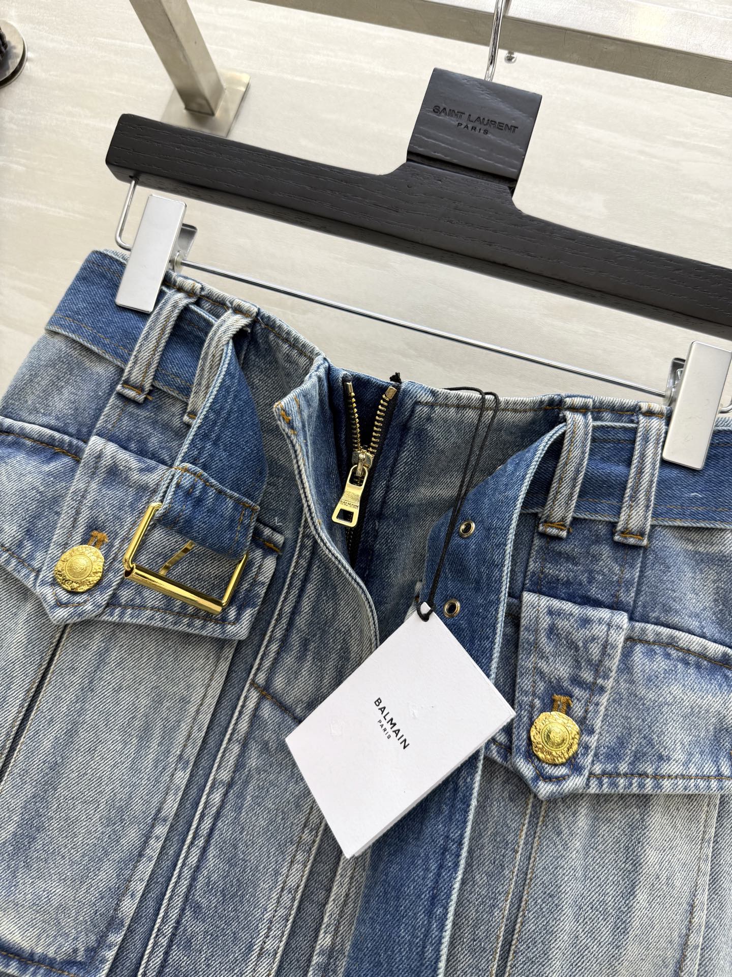 #Balma♡²⁵早秋新款 牛仔半裙 高品质 现货来size：S/M/L（s码腰围：66，臀围：90，裙