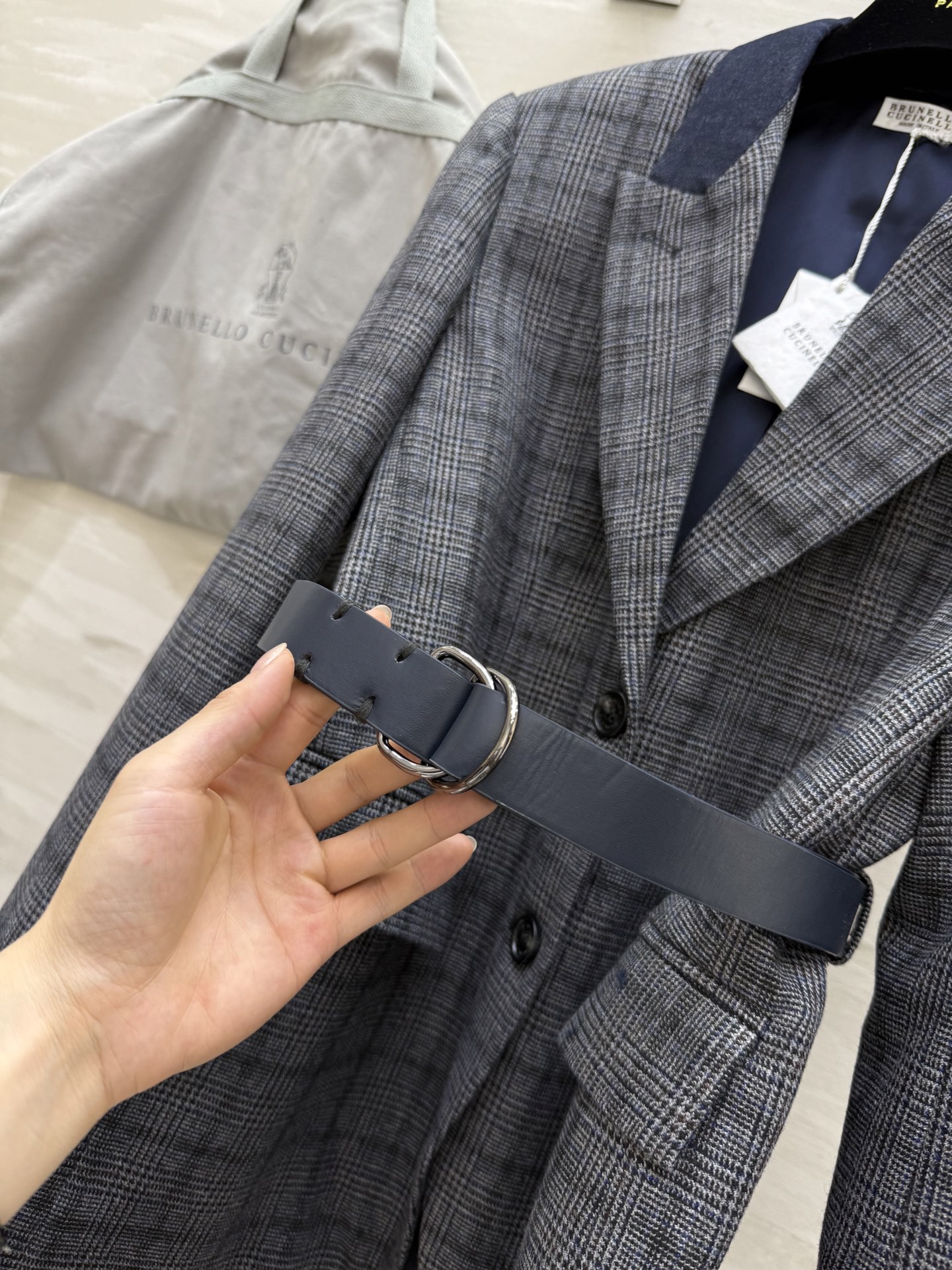 #BrunelloCucinell♡²⁵秋冬老钱风羊毛穿搭 配送腰带精致大气 立体剪裁版型 高品质 现货