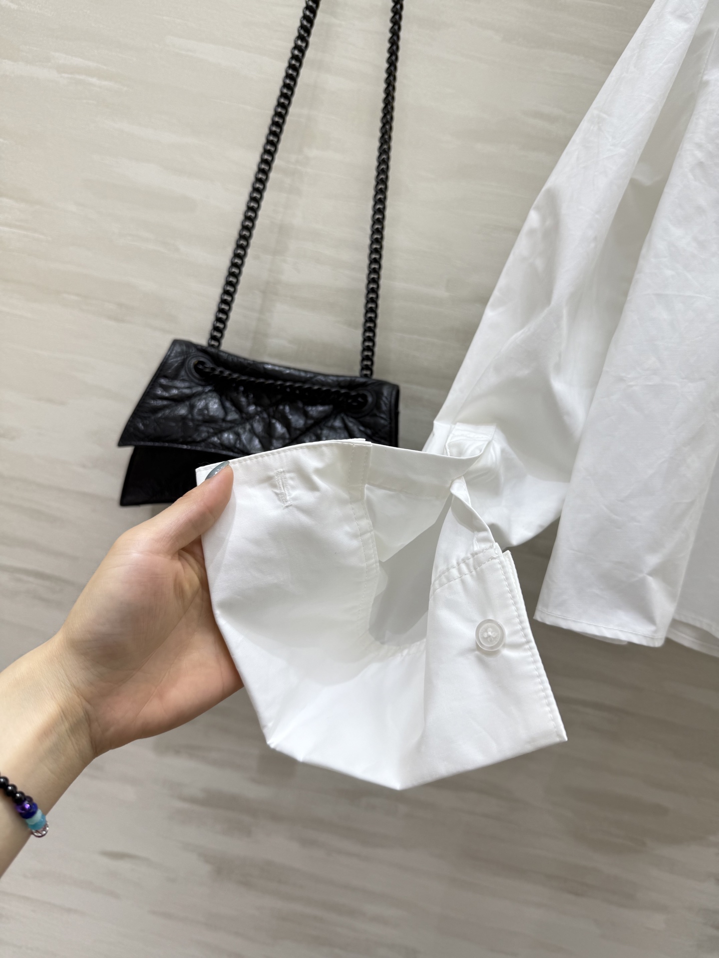 #Loew♡²⁵早秋新款 A字娃娃款衬衣 定制纯棉质地 高品质 现货来size：S/M/L（s码肩宽：4