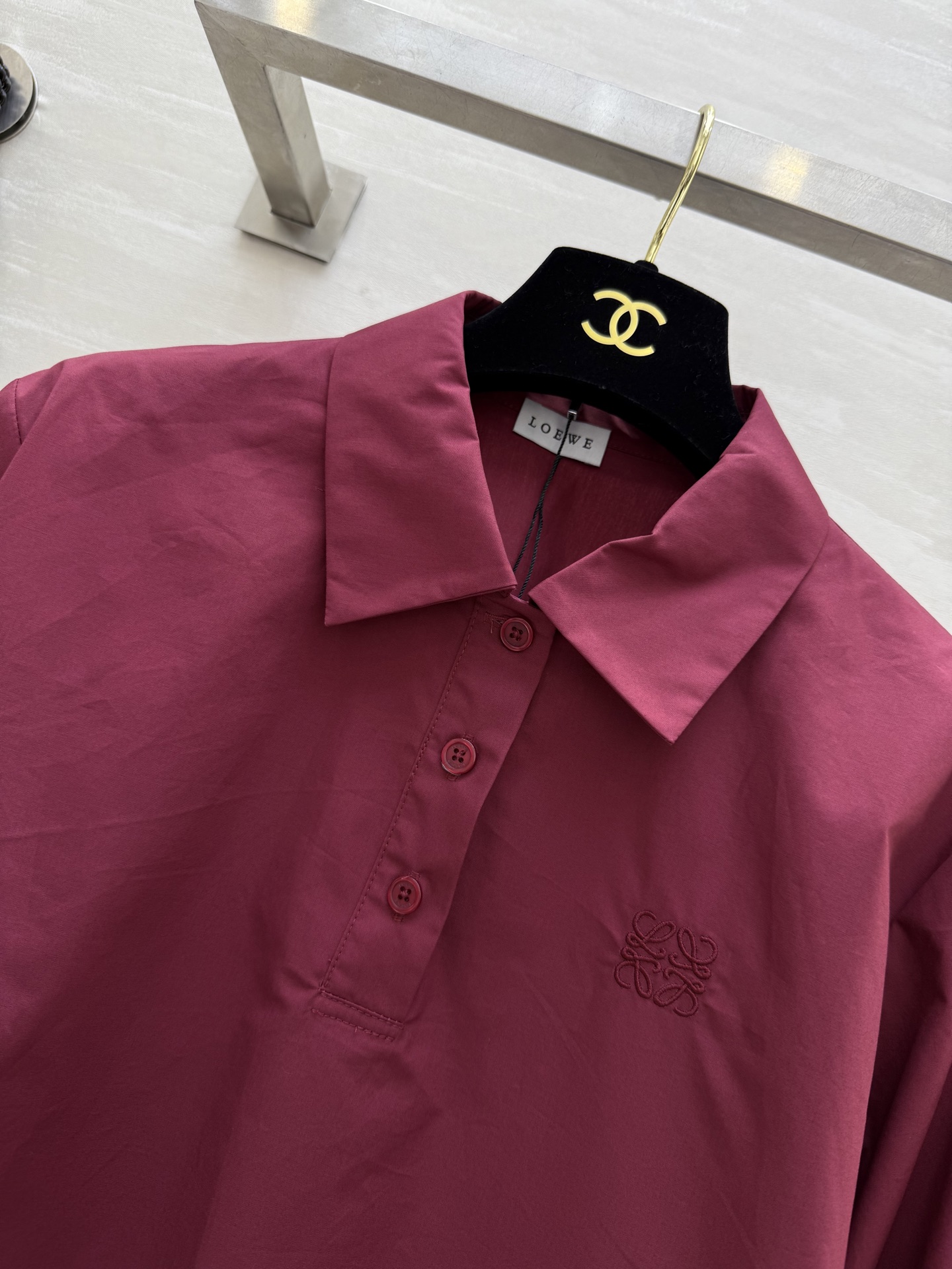 #Loew♡²⁵早秋新款 A字娃娃款衬衣 定制纯棉质地 高品质 现货来size：S/M/L（s码肩宽：4