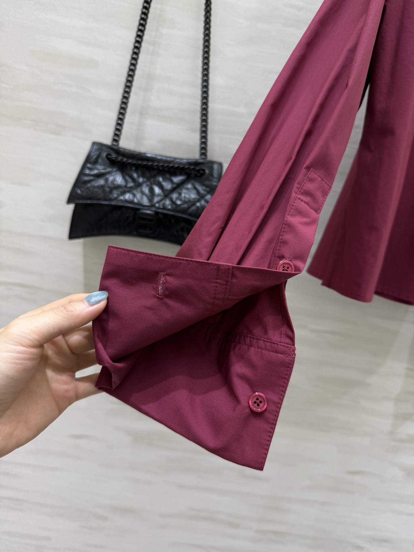 #Loew♡²⁵早秋新款 A字娃娃款衬衣 定制纯棉质地 高品质 现货来size：S/M/L（s码肩宽：4