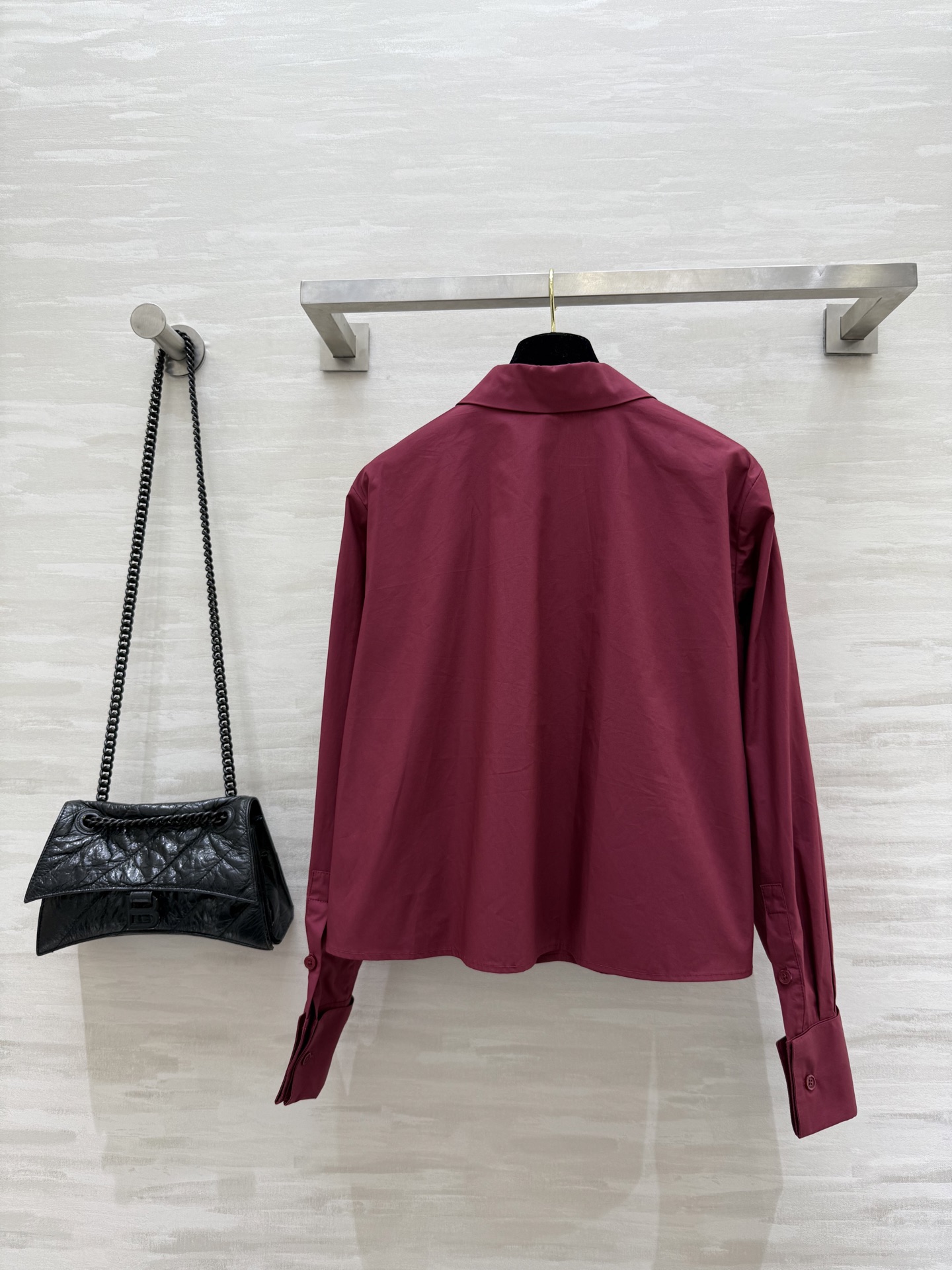 #Loew♡²⁵早秋新款 A字娃娃款衬衣 定制纯棉质地 高品质 现货来size：S/M/L（s码肩宽：4