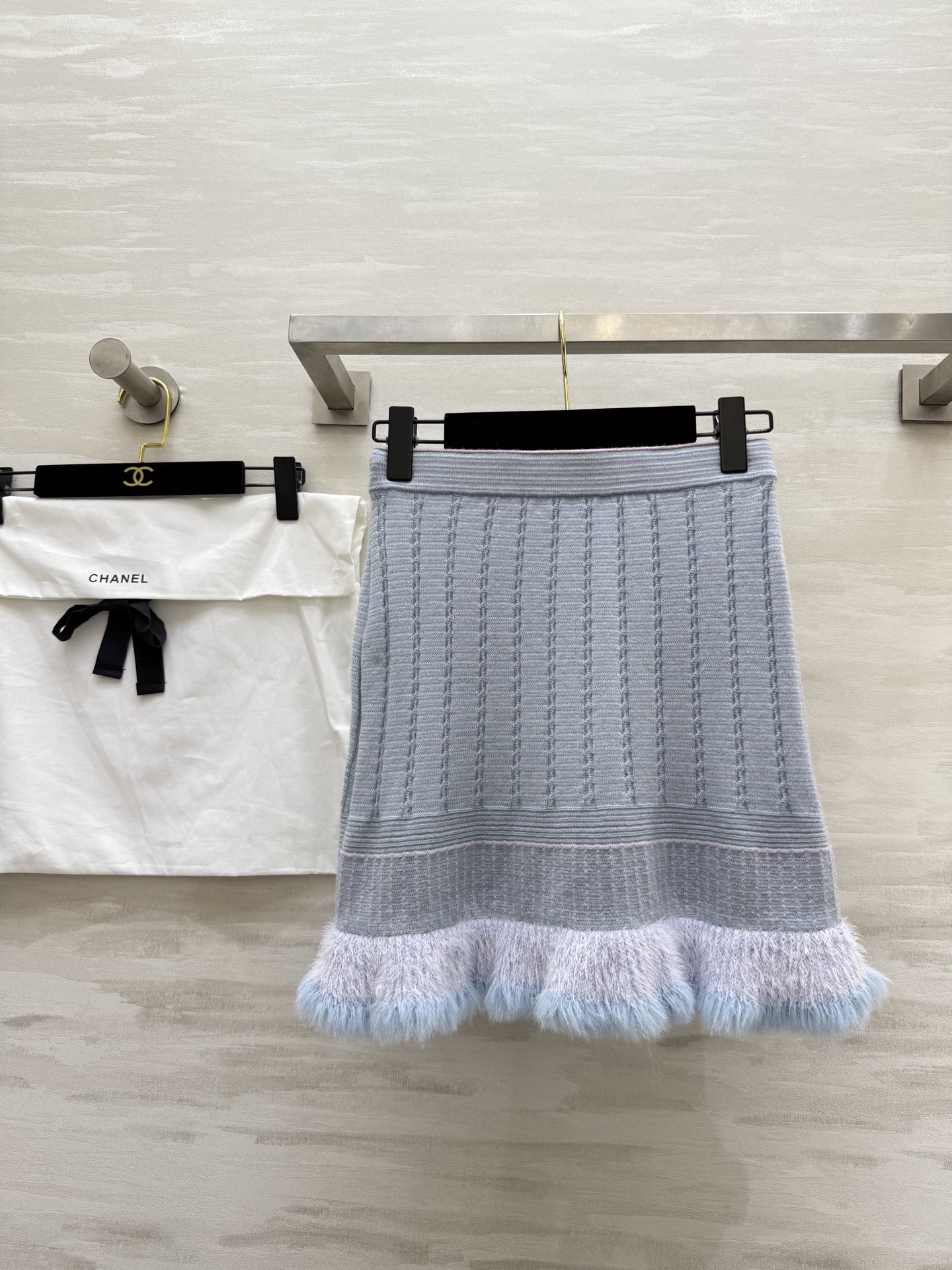 #Chane♡²⁵B多色口袋针织半裙 羊绒+桑蚕丝交织而成 金珍妮同款 原版开发 高品质定制 现货来si