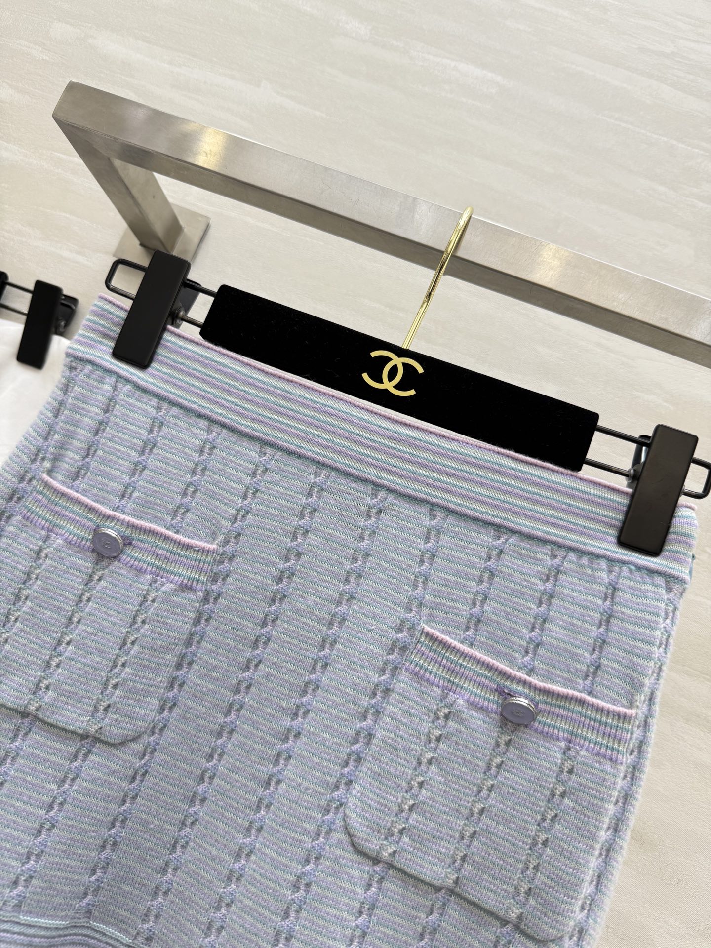 #Chane♡²⁵B多色口袋针织半裙 羊绒+桑蚕丝交织而成 金珍妮同款 原版开发 高品质定制 现货来si