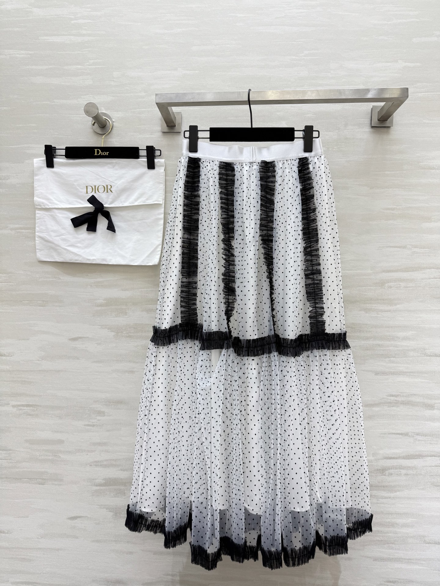 #DIO♡²⁵早秋新款 波点植绒网纱半裙 高品质定制 现货首发size：S/M/L（s码弹力腰围：64，