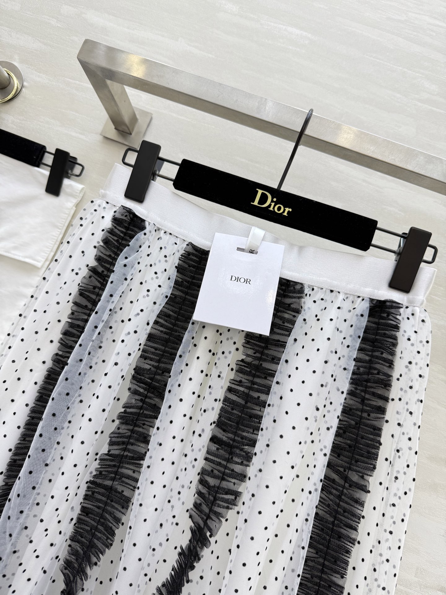 #DIO♡²⁵早秋新款 波点植绒网纱半裙 高品质定制 现货首发size：S/M/L（s码弹力腰围：64，