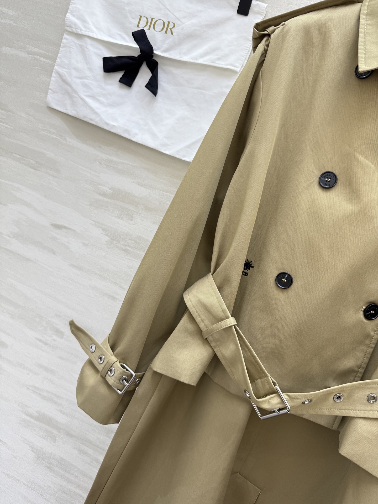 #DIO♡²⁵秋冬新款 设计感风衣外套 高品质定制 现货来size：36/38/40（36码胸围：108