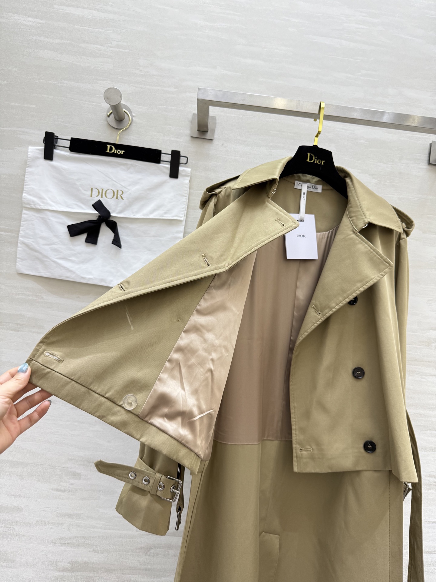 #DIO♡²⁵秋冬新款 设计感风衣外套 高品质定制 现货来size：36/38/40（36码胸围：108