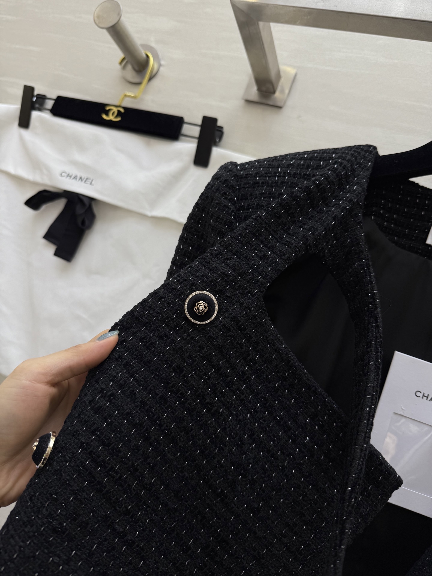 #Chane♡²⁵秋冬新款 系带设计羊毛花呢外套 高品质定制 现货来size：36/38/40（36码肩