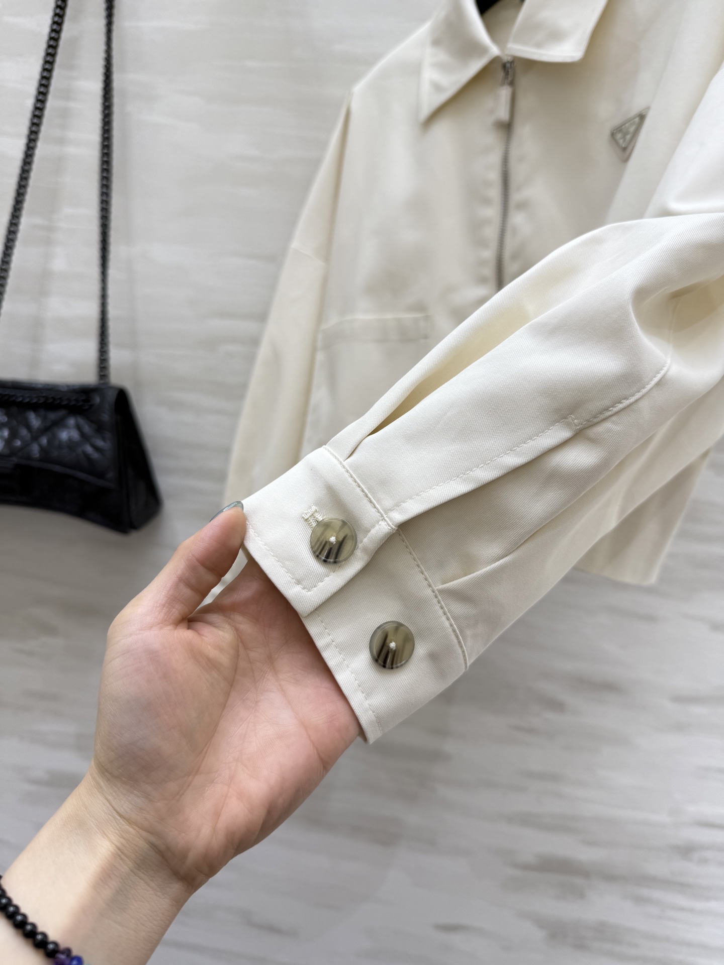 被问爆💥新季穿搭公式Prada女孩👀过来！王炸系列单品！直接把松弛感和高级感焊死在身上！高品质定制 现货