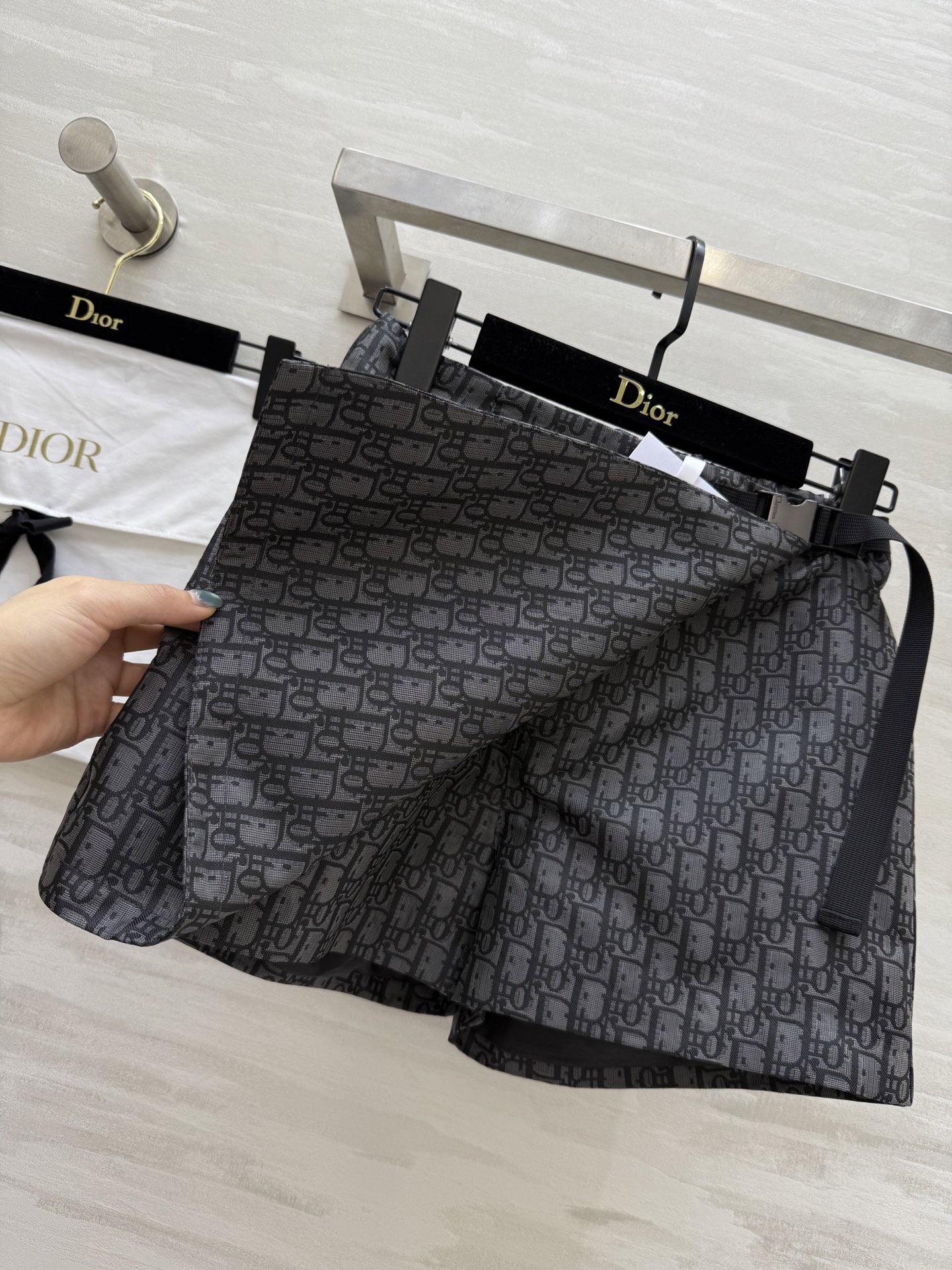 #DIO♡²⁵早秋新款 老花假两件设计感裤裙 高品质定制 现货首发size：S/M/L（s码弹力腰围：6