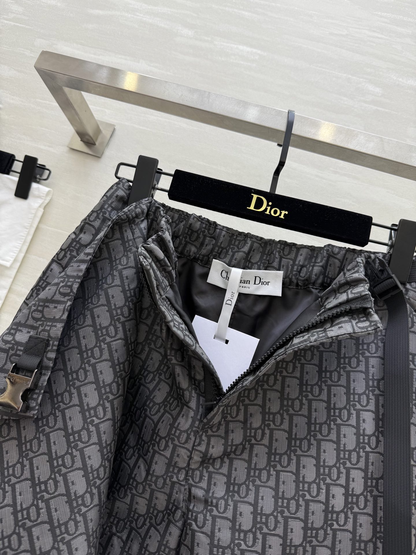 #DIO♡²⁵早秋新款 老花假两件设计感裤裙 高品质定制 现货首发size：S/M/L（s码弹力腰围：6