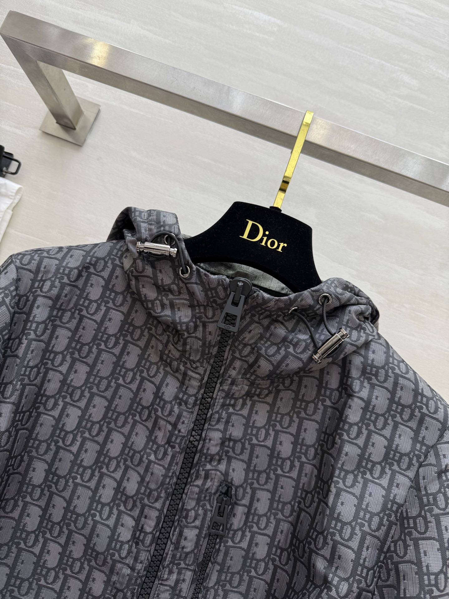 #Dio²⁵早秋新款 Oblique 短款冲锋衣 定制字母提花 开模logo五金 高品质 现货首发siz