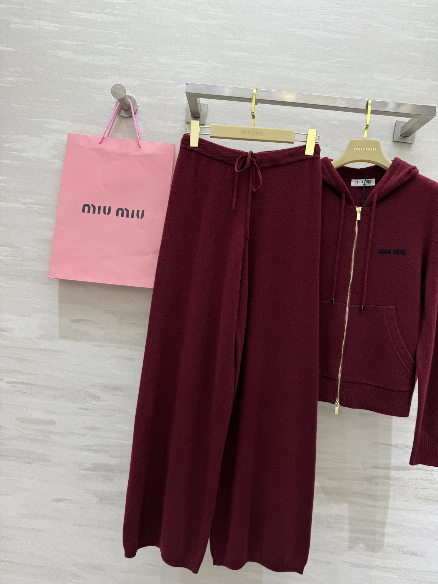 #Miumi♡²⁵秋冬新款 羊毛休闲套装 高品质定制 现货来size：S/M/L（ S码肩宽：37，胸围