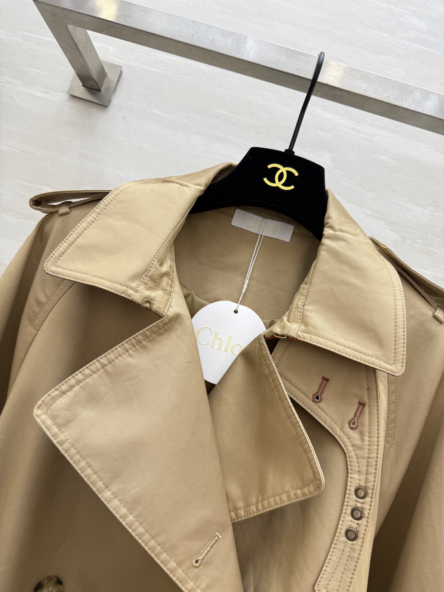 #Chloé 风衣外套 超级显瘦时髦的一款外套 高品质定制 现货首发size：S/M/L（s码胸围：10