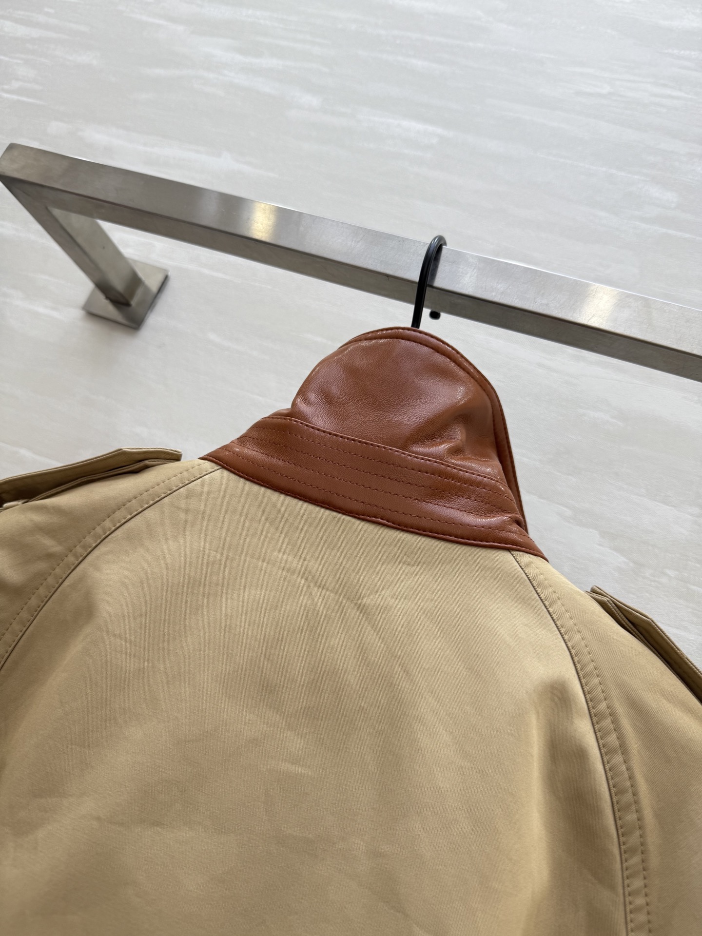 #Chloé 风衣外套 超级显瘦时髦的一款外套 高品质定制 现货首发size：S/M/L（s码胸围：10