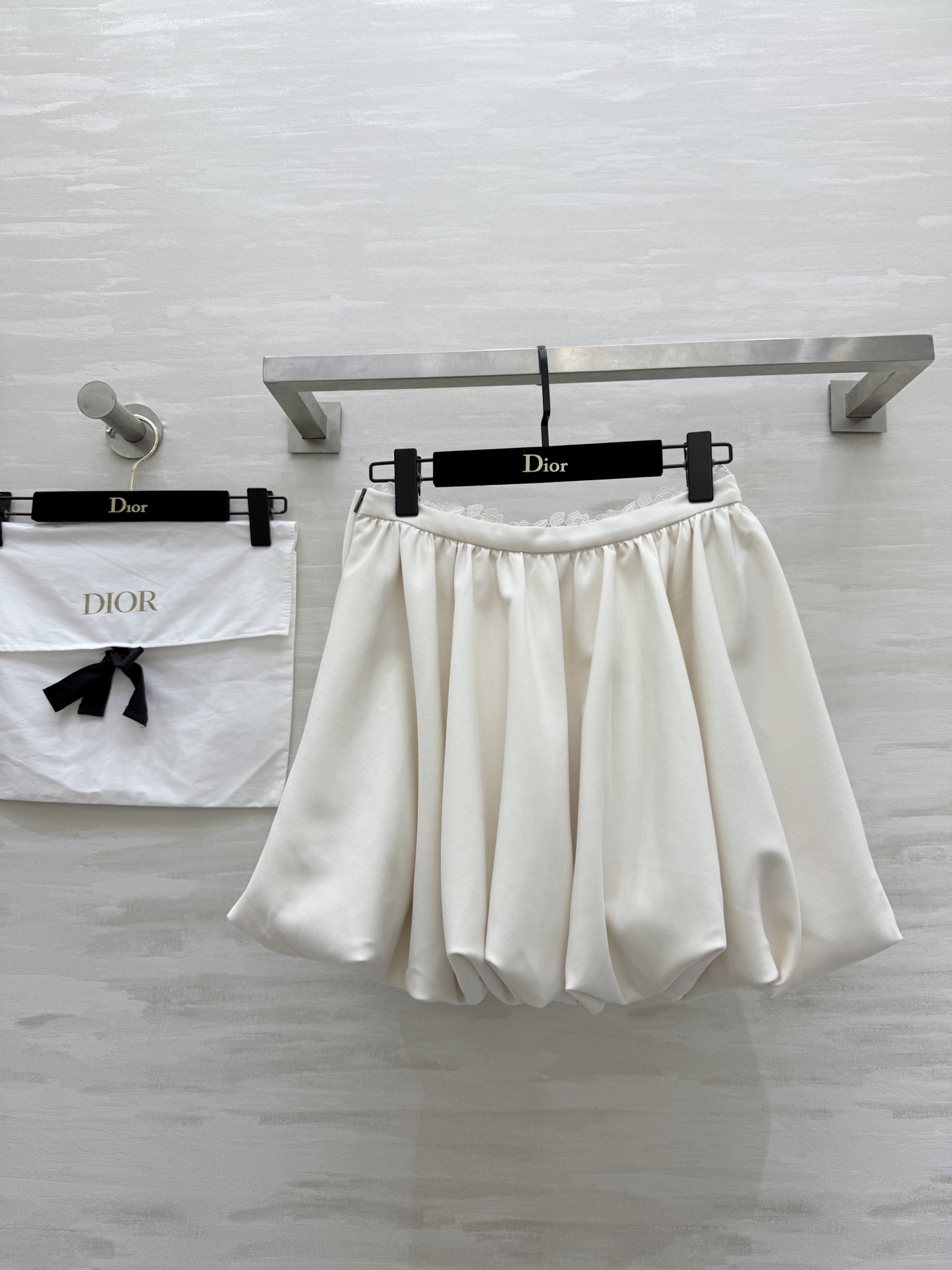 #DIO♡²⁵早秋新款 定制CD扣精致高级 高品质 现货来size：36/38/40（36码肩宽：38，