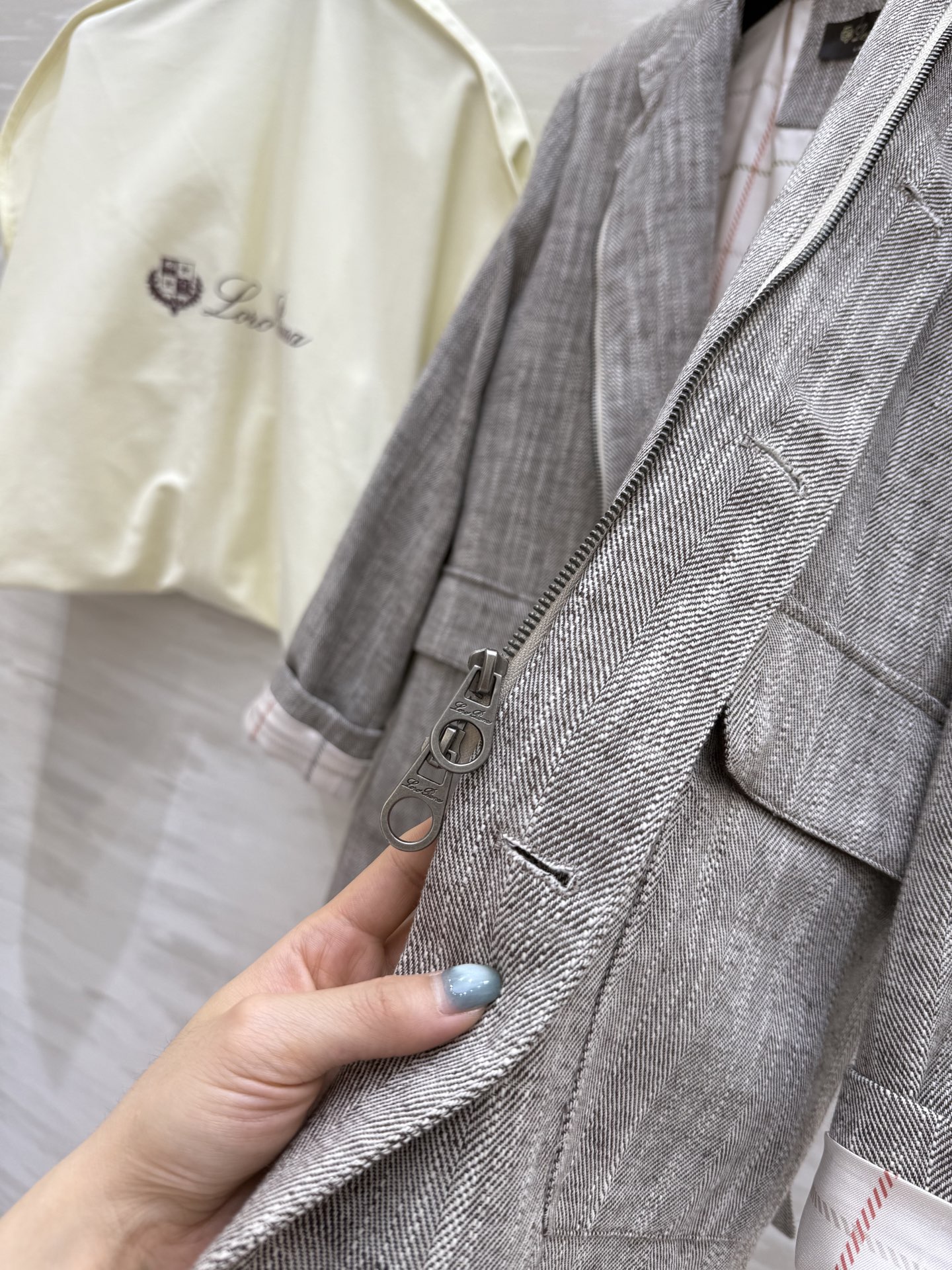 #Loro Piana穿搭 | 优雅的西装外套 高品质定制 现货首发size：S/M/L（s码胸围：96