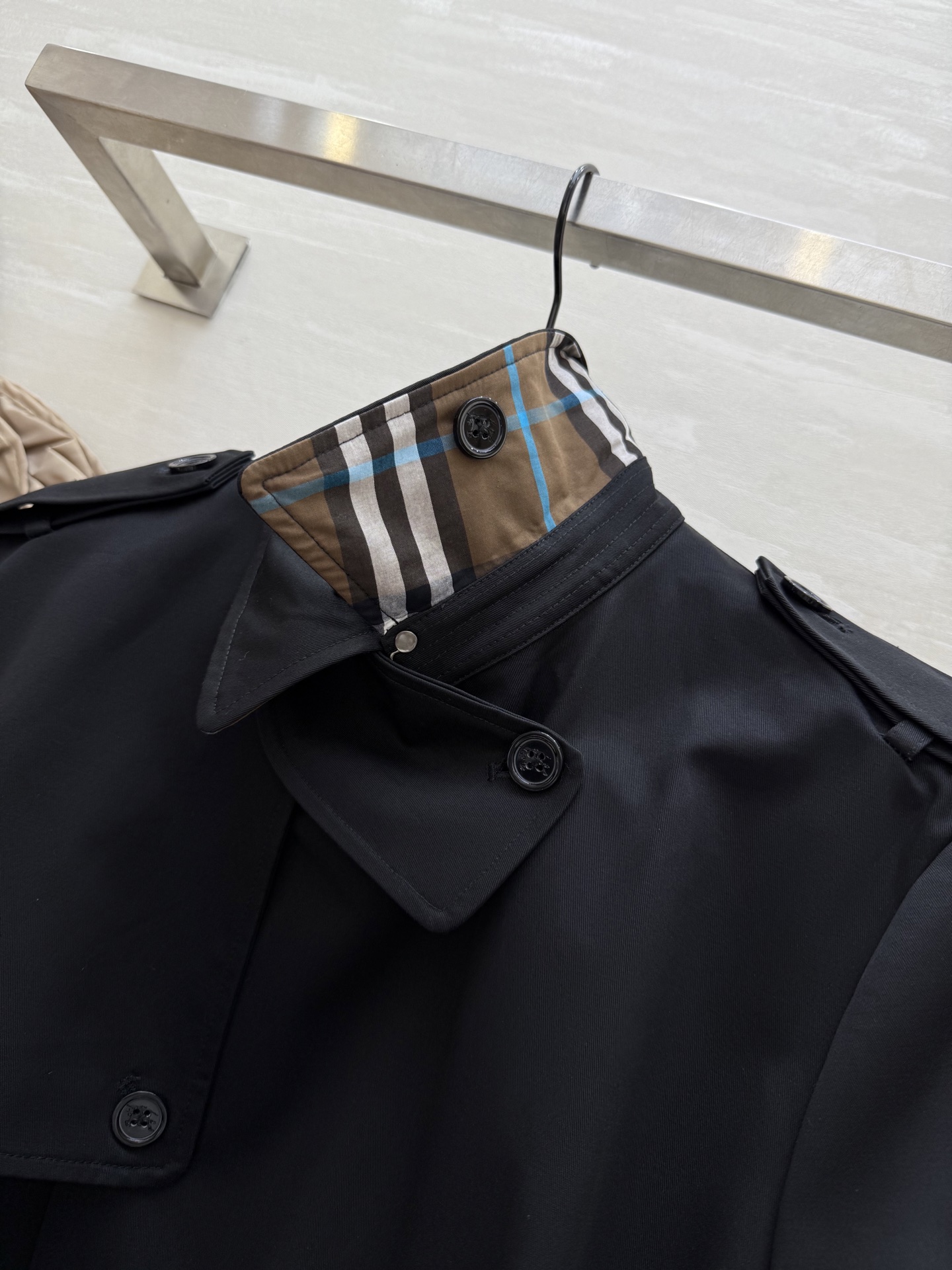 #Burberr♡²⁵早秋限定新款 英伦风 风衣外套 高品质定制 现货首发size：S/M/L（s码肩宽