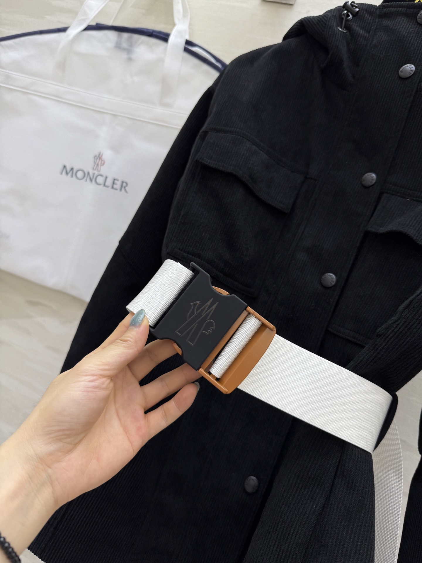 #Moncle♡²⁵秋冬新款 滑雪系列 连帽收腰冲锋衣外套 定制细节五金精致高级 高品质 现货首发siz