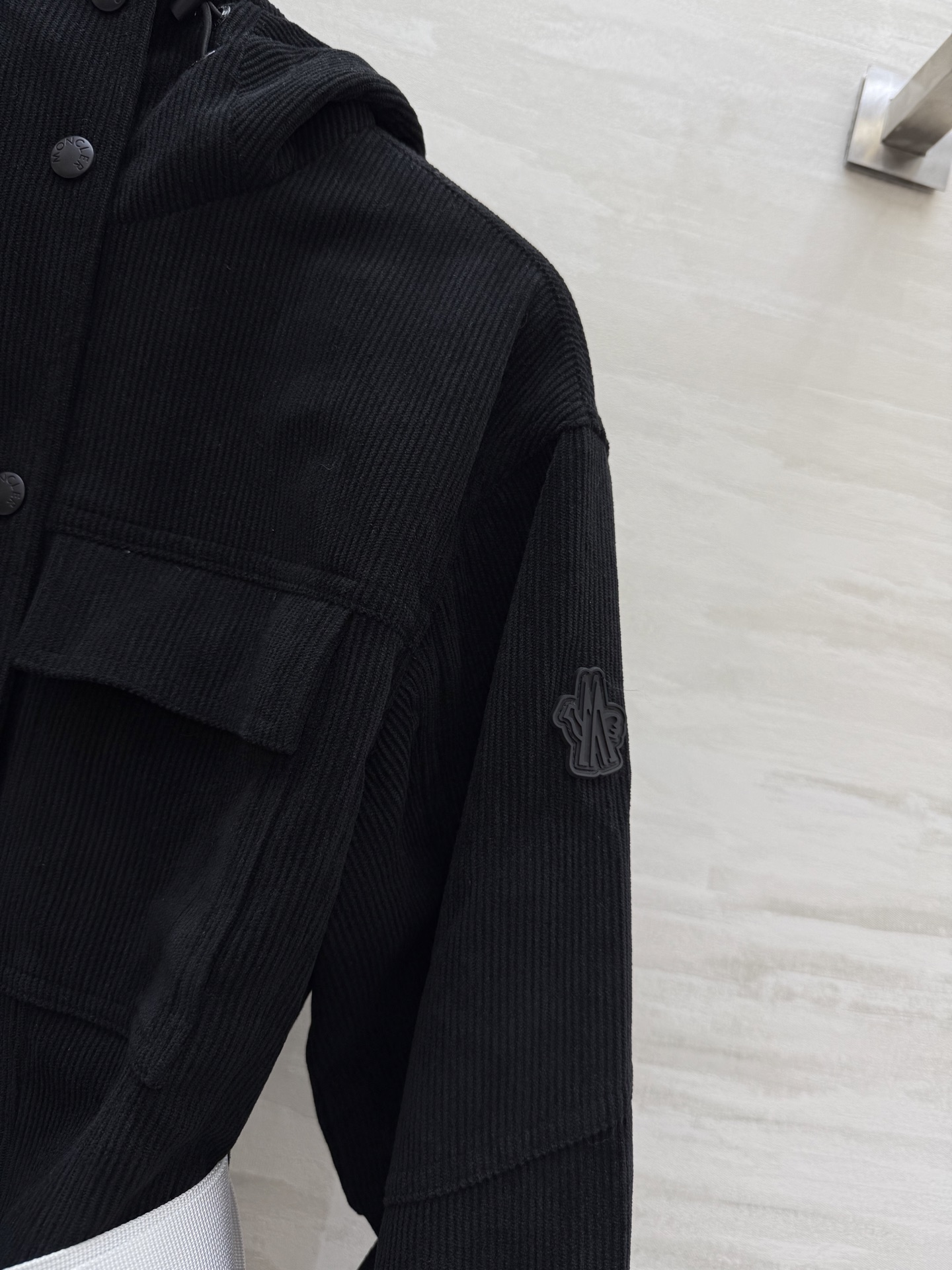 #Moncle♡²⁵秋冬新款 滑雪系列 连帽收腰冲锋衣外套 定制细节五金精致高级 高品质 现货首发siz