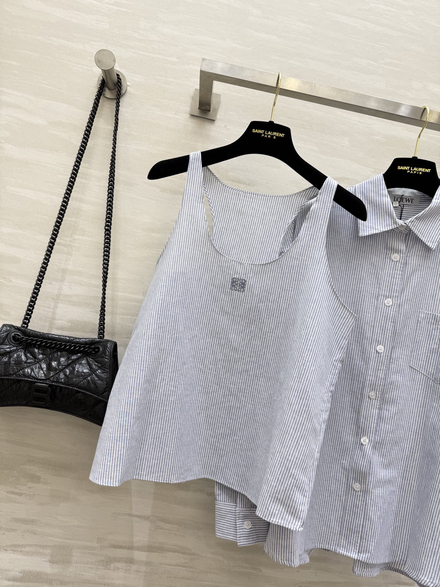 #Loew♡²⁵早秋新款 定织棉麻两件套衬衣 高品质定制 现货首发size：S/M/L（s码背心胸围：8