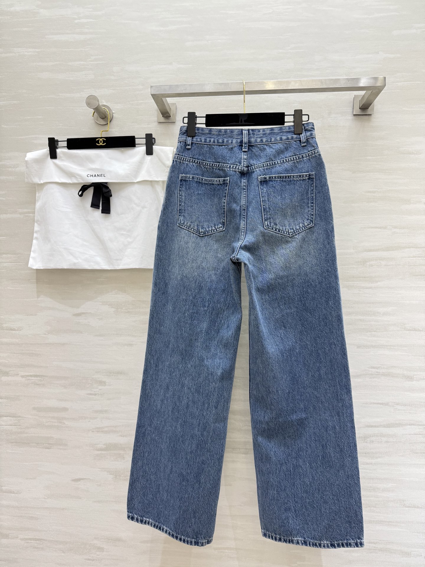 #Chane♡²⁵秋冬新款 小香烫钻牛仔裤 无敌绝绝子的裤型 高温重工烫钻精致高级 高品质 现货来siz