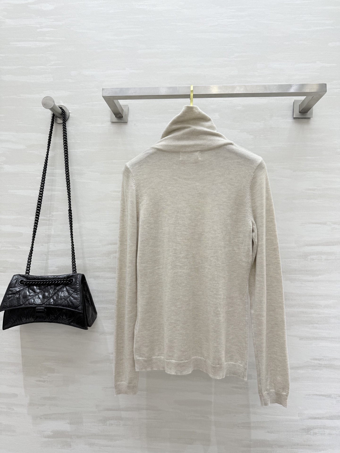 #Celin♡²⁵秋冬新款 logo刺绣🪡羊毛高领打底衫 高品质定制 现货来size：S/M/L（s码弹