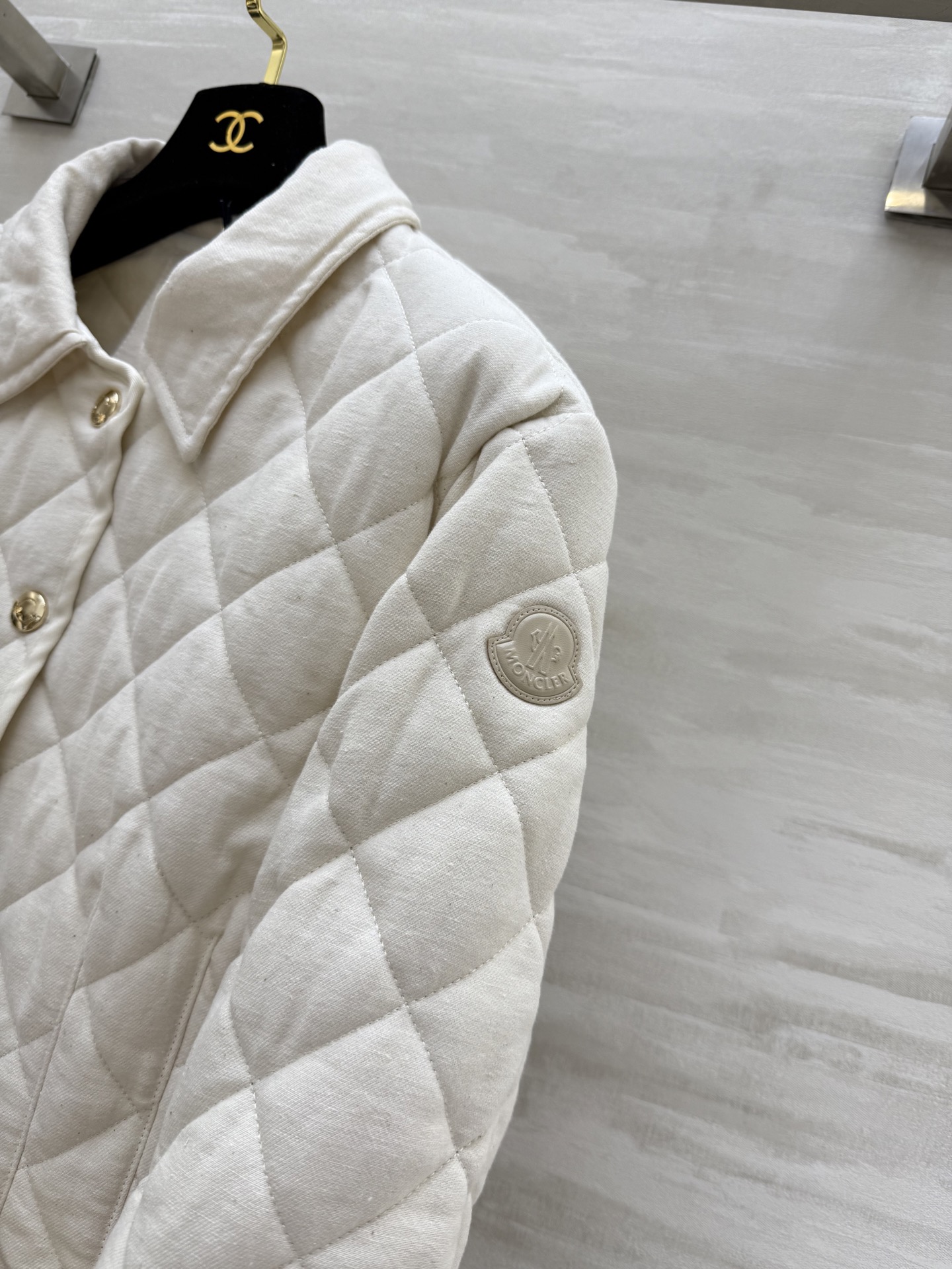 #Moncle♡²⁵秋冬新款 亚麻夹棉外套 开模定制五金纽扣精致高级 老钱风亚麻外层 内里轻薄夹棉保暖舒