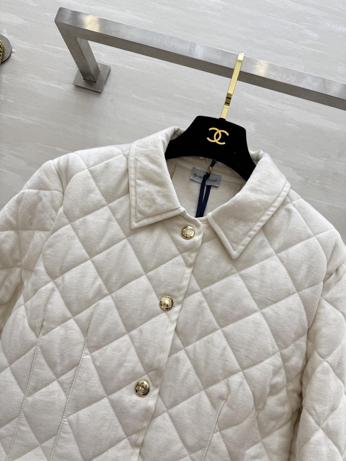 #Moncle♡²⁵秋冬新款 亚麻夹棉外套 开模定制五金纽扣精致高级 老钱风亚麻外层 内里轻薄夹棉保暖舒