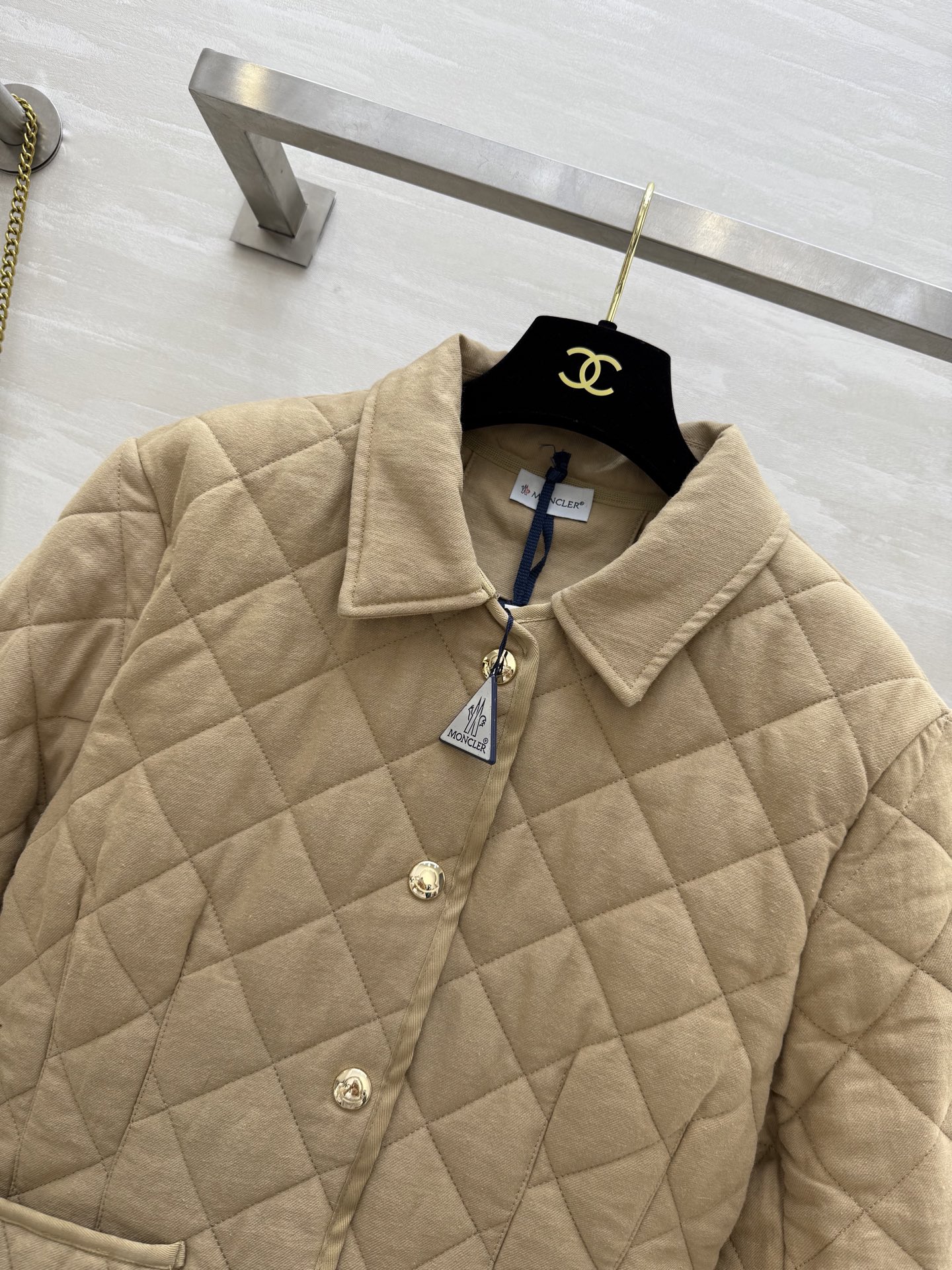 #Moncle♡²⁵秋冬新款 亚麻夹棉外套 开模定制五金纽扣精致高级 老钱风亚麻外层 内里轻薄夹棉保暖舒