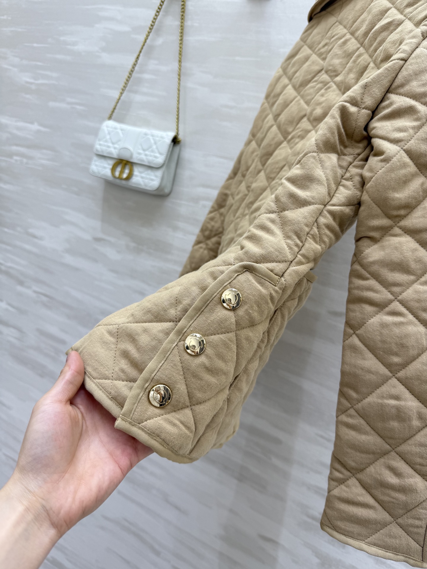 #Moncle♡²⁵秋冬新款 亚麻夹棉外套 开模定制五金纽扣精致高级 老钱风亚麻外层 内里轻薄夹棉保暖舒