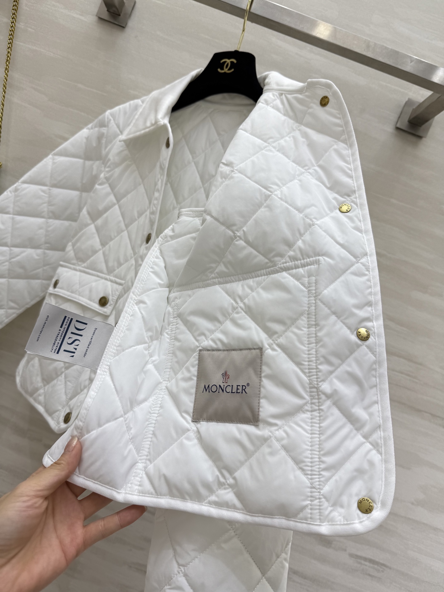 #Moncle♡²⁵秋冬新款 巴恩风短款夹棉外套 轻薄夹棉保暖舒适 高品质定制 现货首发size：S/M