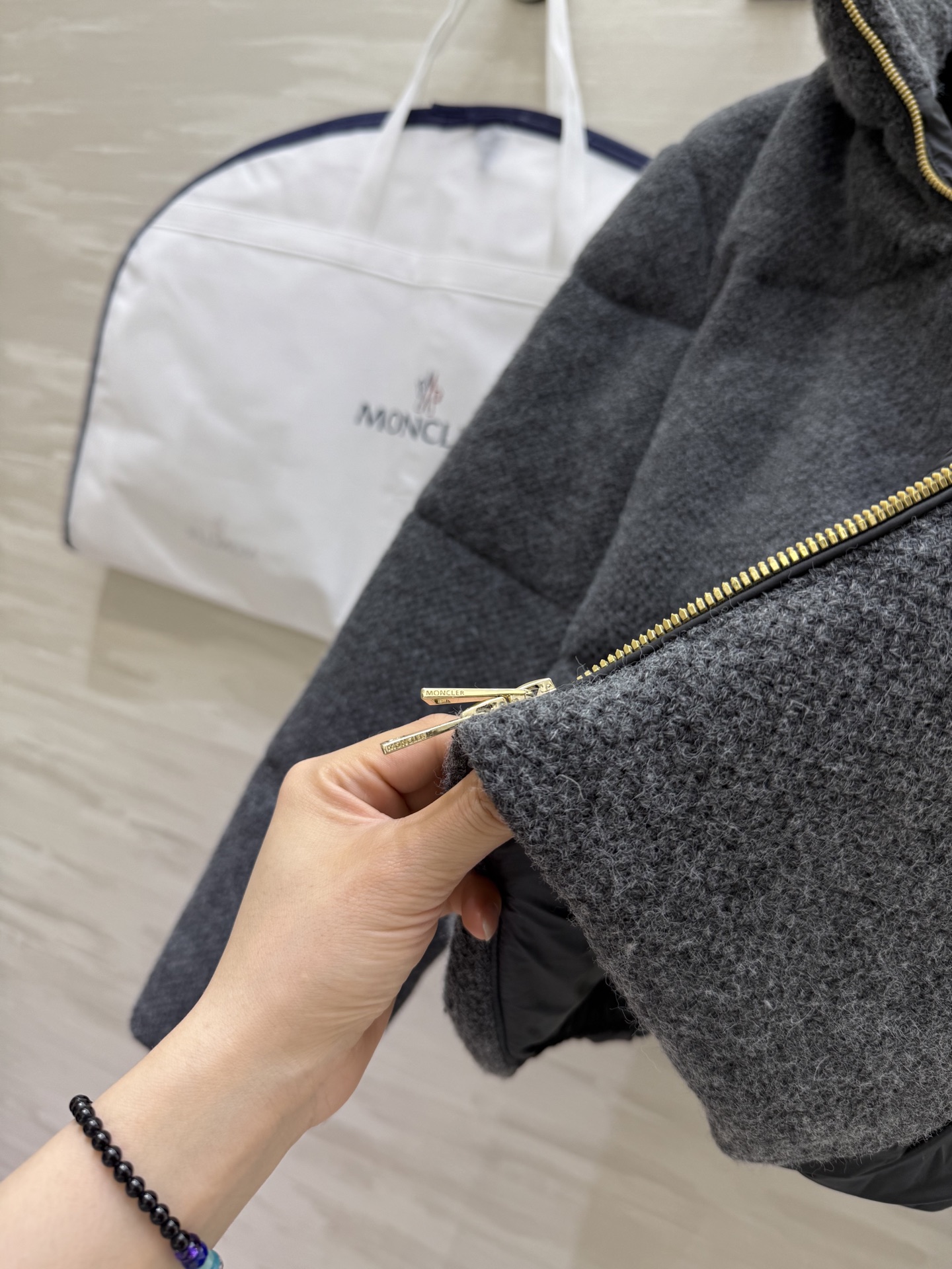 #Moncle♡²⁵羊毛短款Breze羽绒服 内里90绒填充 外层羊毛质地 高品质定制 现货首发size