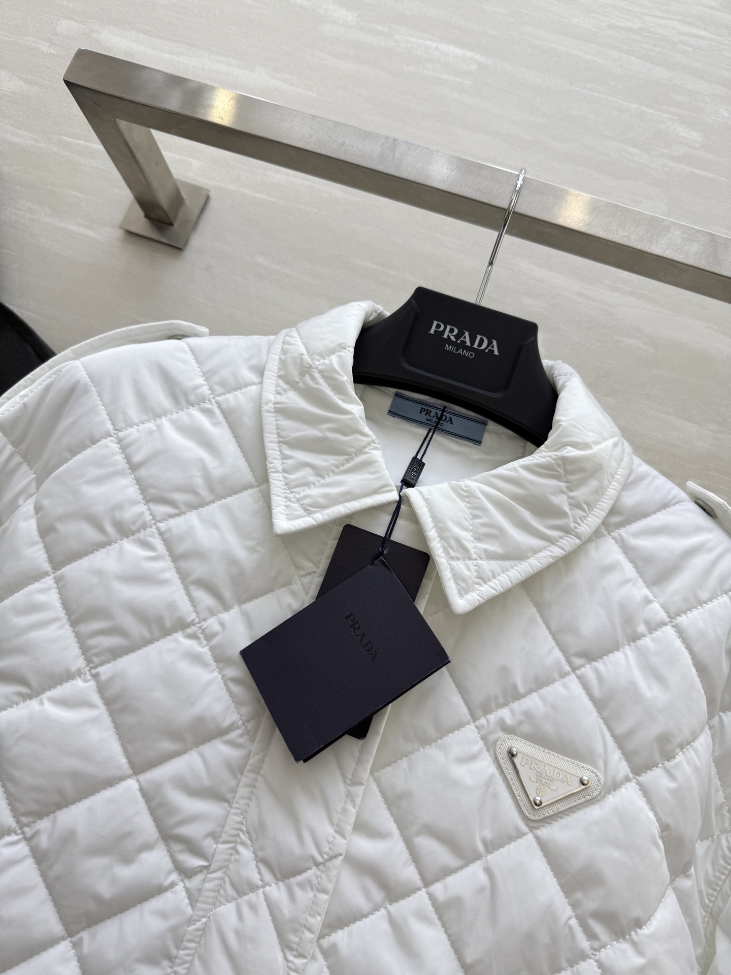 #Prad♡²⁵秋冬新款 菱格短款棉服 高品质定制 现货首发size：S/M/L（s码胸围：100，衣长