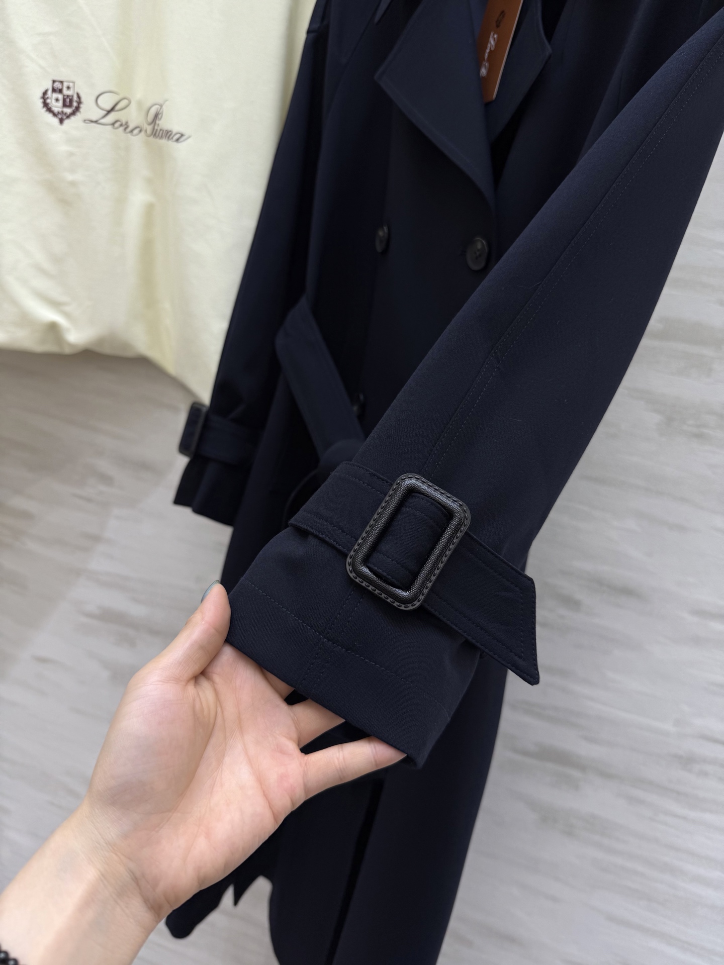 #lP🌹²⁵秋冬新款 极简绑带收腰翻领长款风衣外套 高品质定制 现货首发size：S/M/L/XL（M码