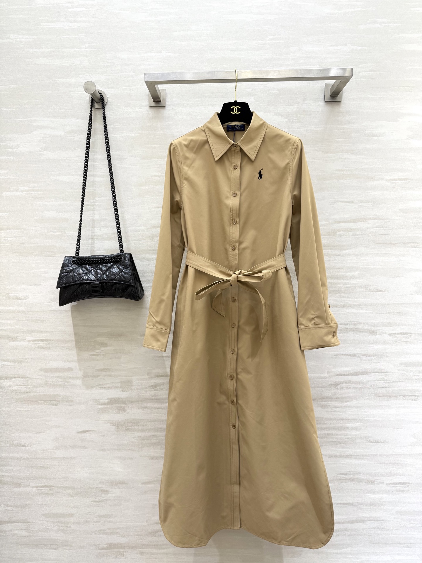 NO:517473,#Laurent's new early autumn style lapel shirt dress, high quality customization, spot first-time sizeS/M/L/XL (M size shoulder width 37, bust 96, skirt length 122), skirts, alexander wang19860909#拉夫劳伦早秋新款 翻领式衬衣裙 高品质定制 现货首发sizeS/M/L/XL（M码肩宽37,胸围96,裙长122）,,skirts,alexander wang,Women's clothing